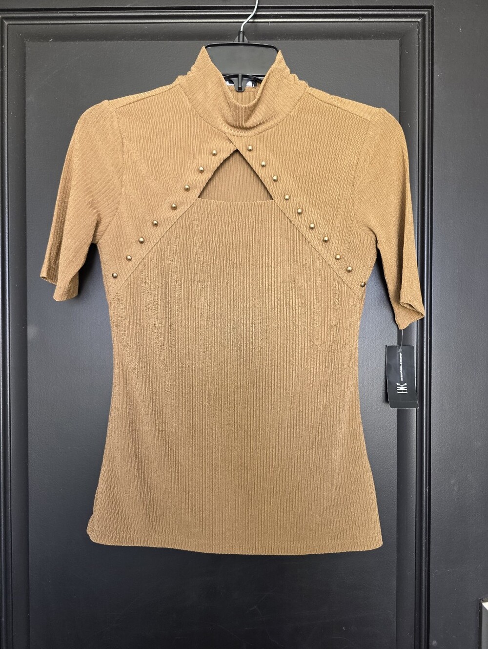 I.N.C. International Concepts Ribbed Cutout Mock Neck Studded Knit Top XS - Picture 2 of 9